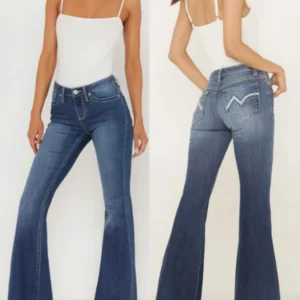 Butt Lifting Bootcut Jeans with Tummy Control